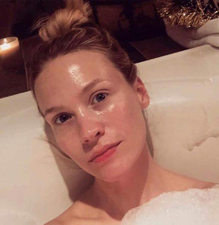 January Jones Nude Pics & LEAKED Porn + Topless Scenes