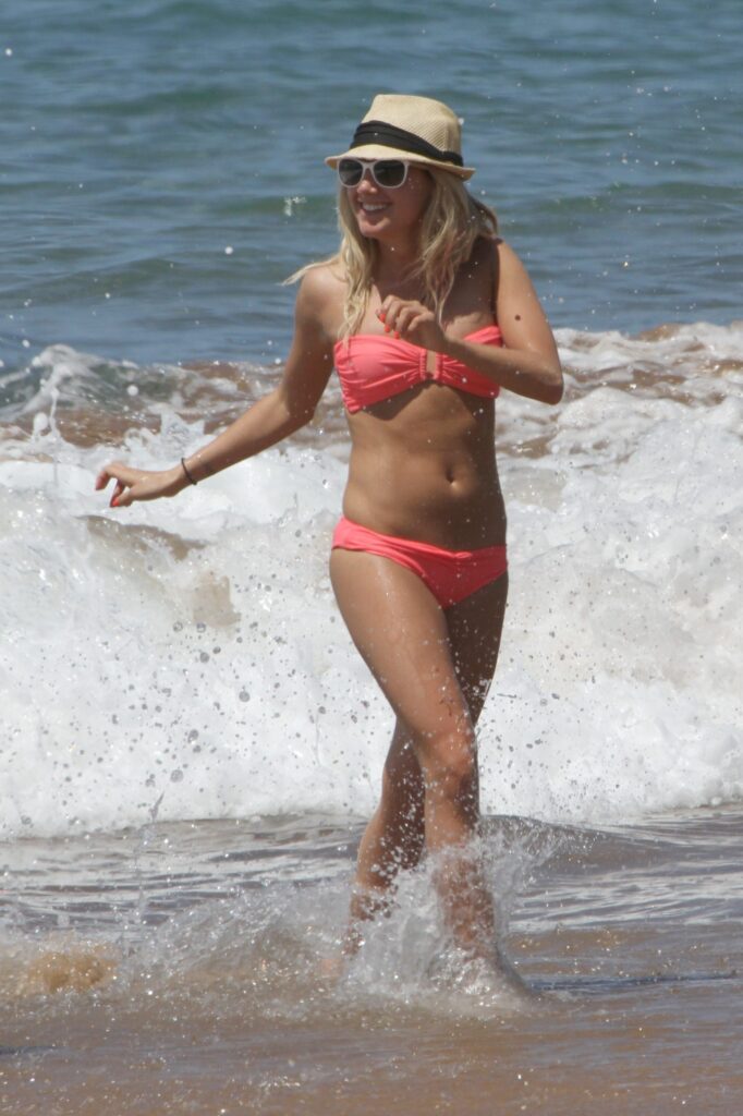 Yet Another Ashley Tisdale Bikini Gallery To Make You Cum Team Celeb