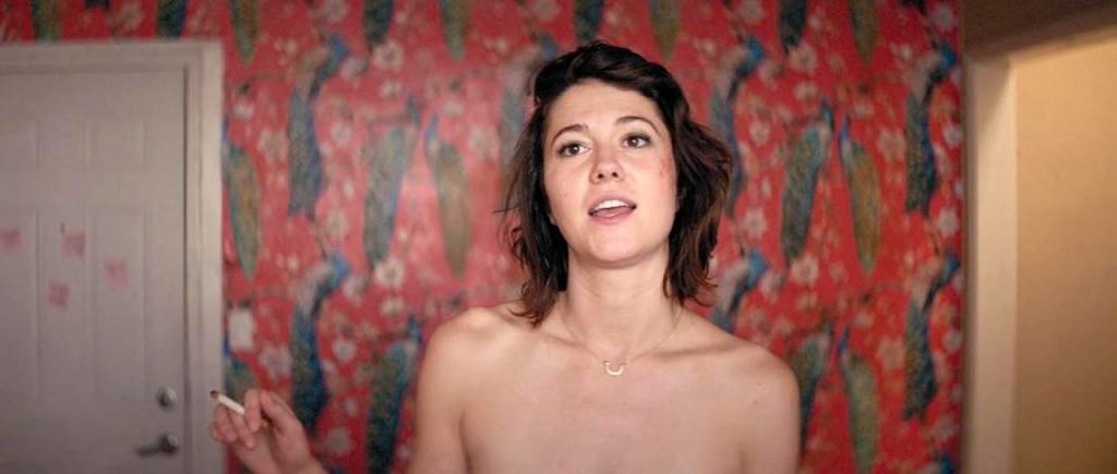 Mary Elizabeth Winstead topless clip