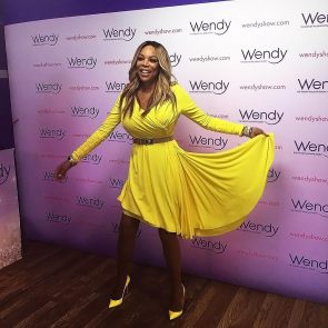 Wendy Williams sexy cleavage