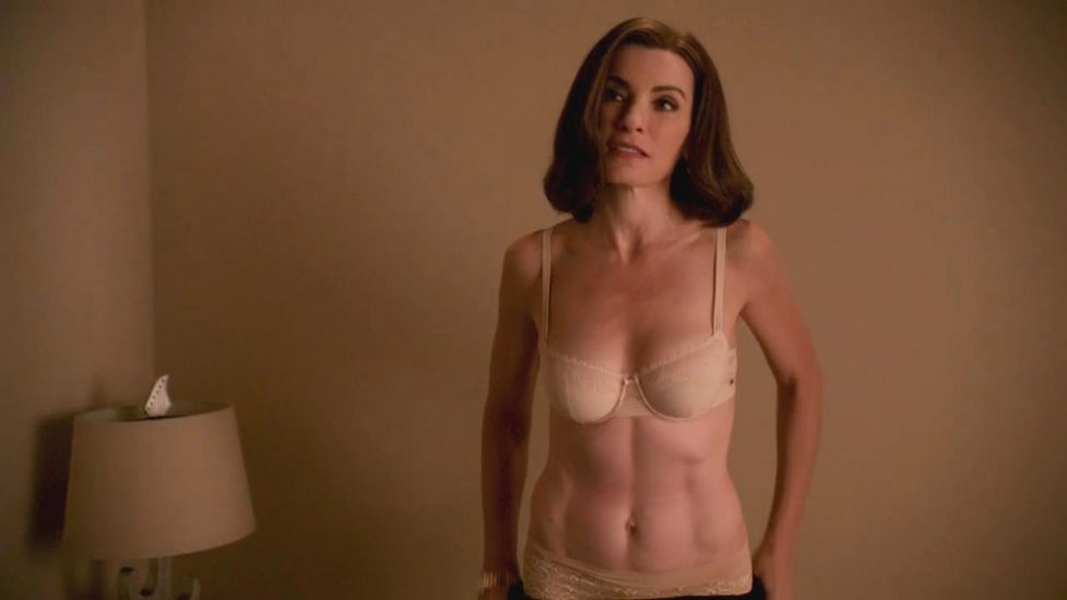 Julianna Margulies topless scene