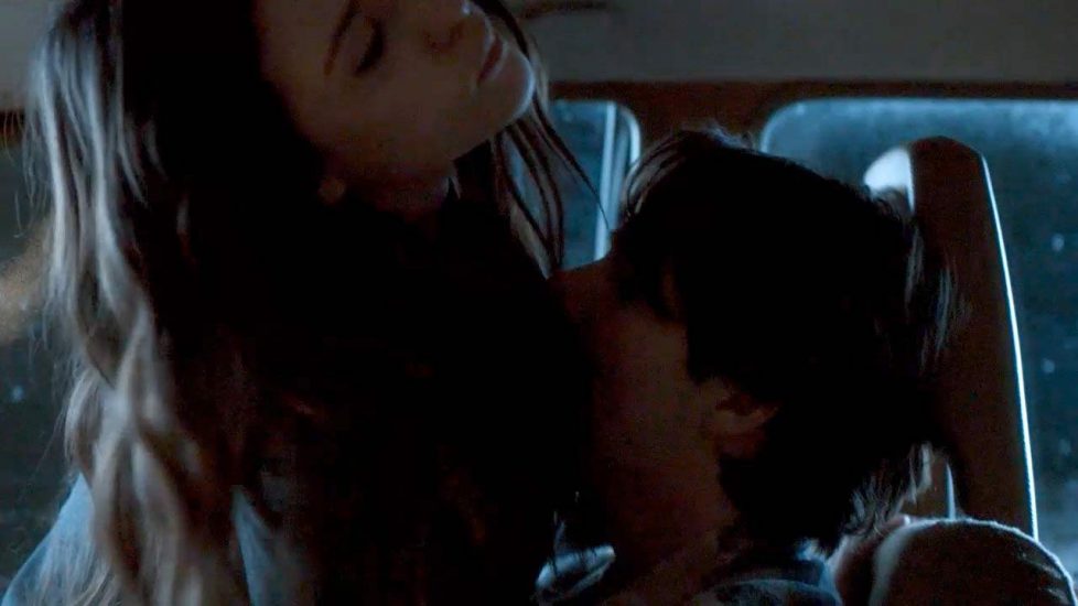 Kat Dennings sex at the backseat