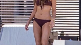 Kate Beckinsale’s Bikini Body is Going to Make You Cum Hard