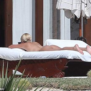 Sofia Richie nude sunbathing