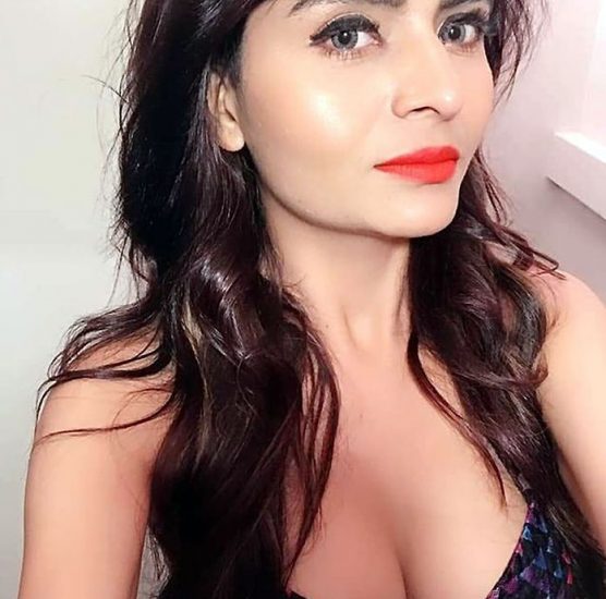 Gehana Vasisth boobs