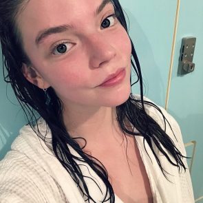 Anya Taylor Joy hot selfie