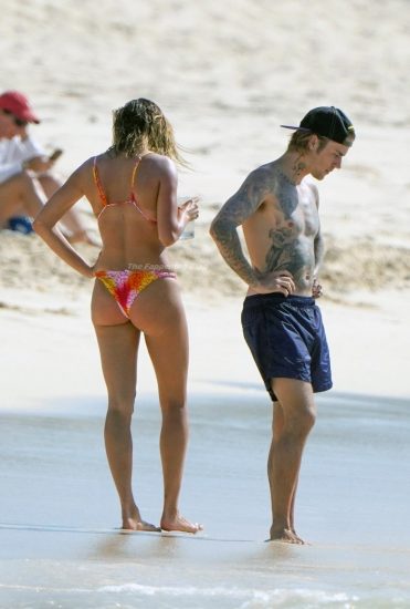 Hailey Baldwin and Justin on the beach