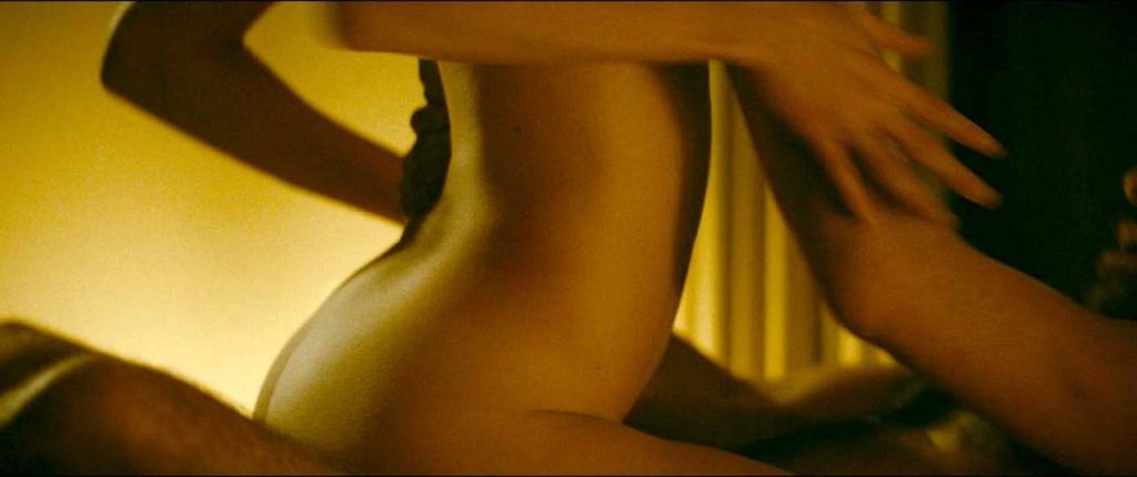 Charlotte Le Bon naked sex