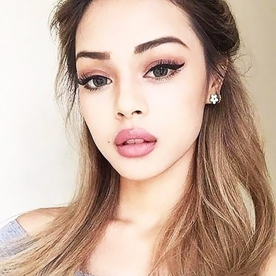 Lily Maymac sexy selfie