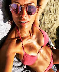 Melanie Sykes in pink bikini