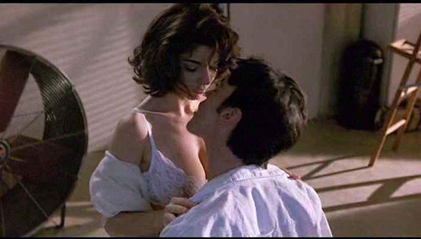 Laura San Giacomo boobs in sex scene