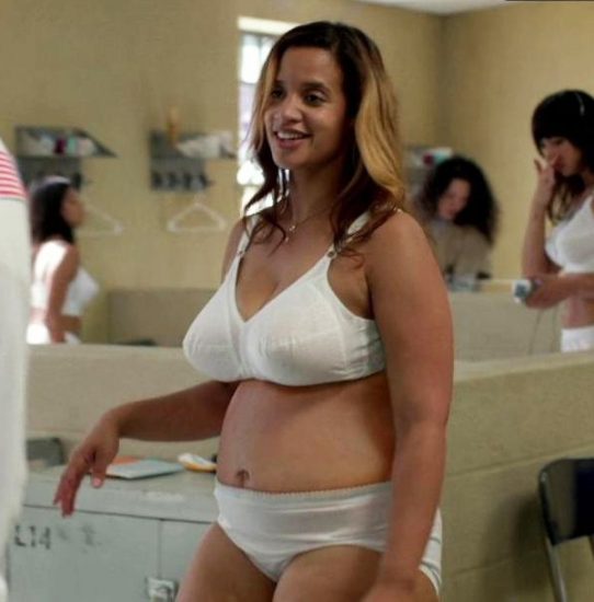 Dascha Polanco sexy lingerie scene