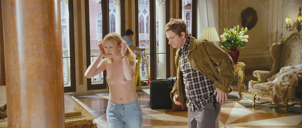 Joanna Page naked boobs