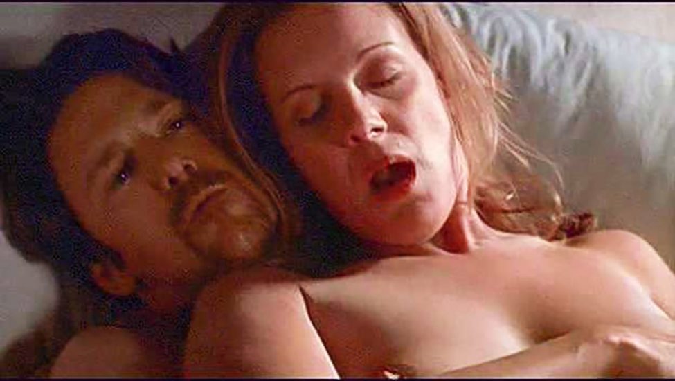 Elizabeth Perkins naked sex