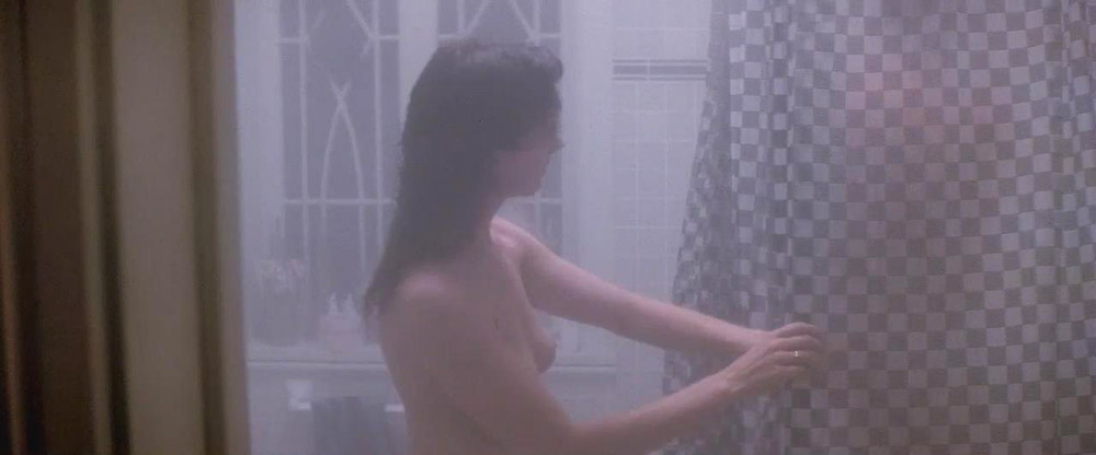 Elizabeth Perkins hot and topless