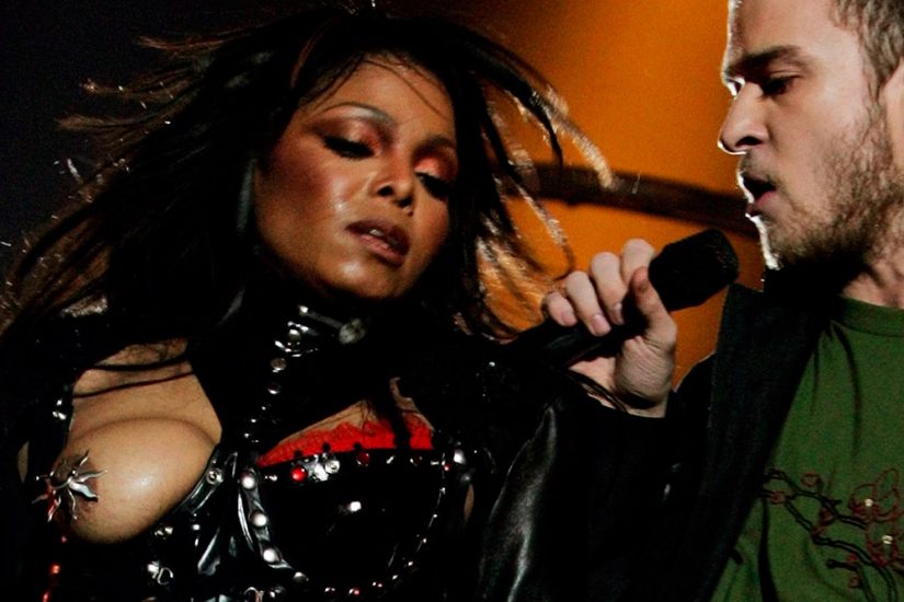 Janet Jackson nipples on super bowl