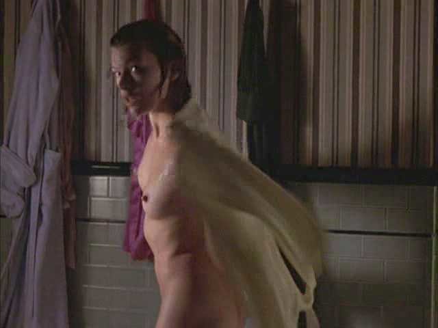 Milla Jovovich NUDE SHOWER 1