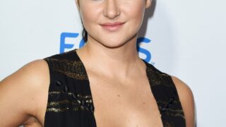 Shailene Woodley Cleavage Pictures: Hot Hollywood Starlet Teasing in a Dress