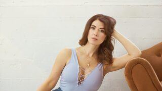 Brunette Actress Jewel Staite Continues Blowing Your Mind