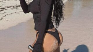 Super-Curvy Kim Kardashian Looks Hot on the Beach in Her Wet Beachwear