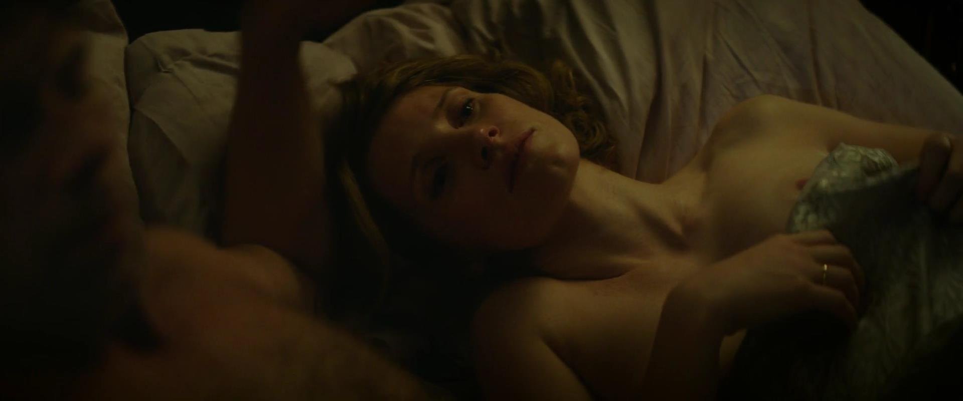 Jessica Chastain’s Sex Scene from The Zookeeper’s Wife (2017)