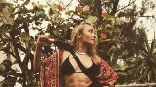 Ultimate Collection of Sexy Emily Osment Pictures from Social Media