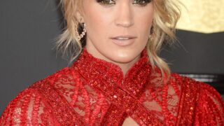 Blond-Haired Seductress Carrie Underwood Looks Great in Her Red Dress