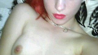 Singer Hayley Williams Nude Pic — Red Head Slut Is Topless