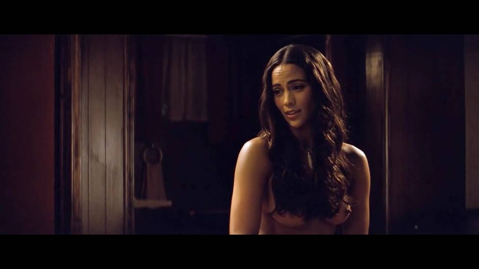 Paula Patton Nude Scene In 2 Guns Movie