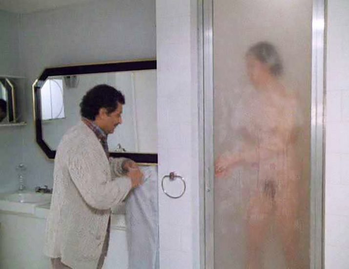 Sigourney Weaver nude pussy