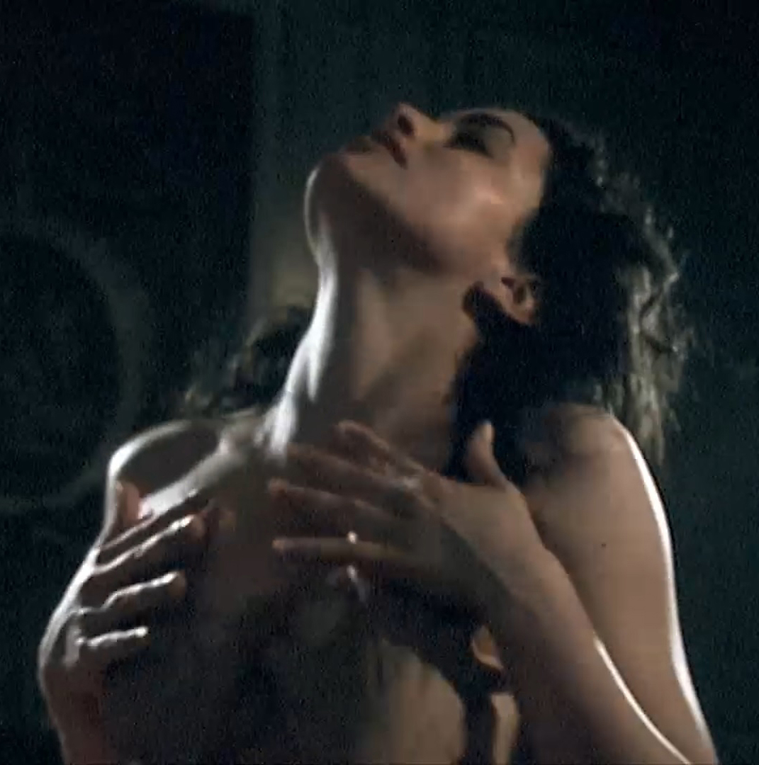 Emmanuelle Vaugier Nude Sex Scene In Hysteria Movie