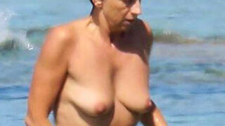 Italian Singer Gianna Nannini Topless Pics