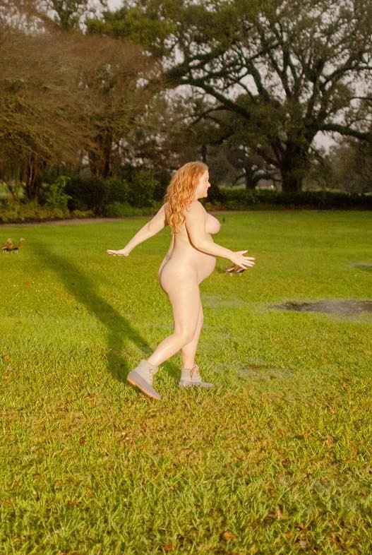 Amy Schumer Fappening Nude (3 Photos)
