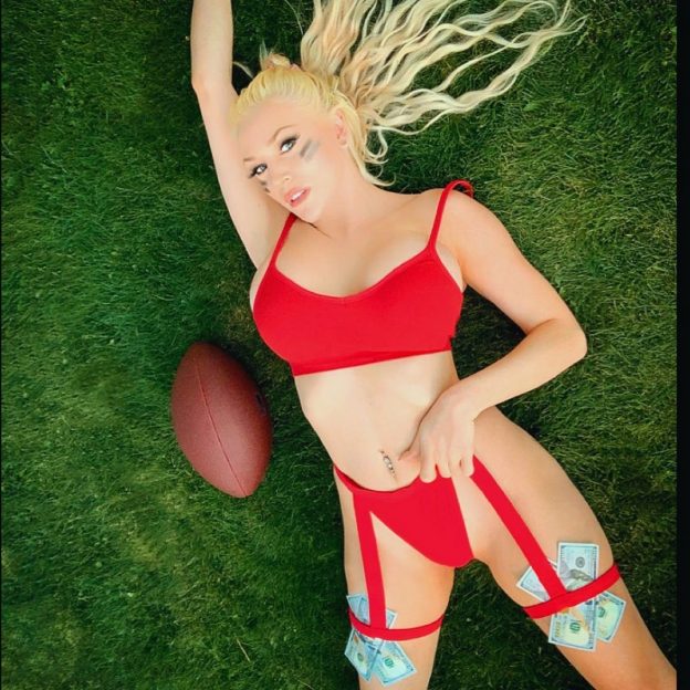 Courtney Stodden Sexy For Super Bowl 2021 (1 Photo)