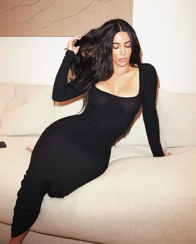 Kim Kardashian Sexy In Tight Black Dress With Deep Cleavage