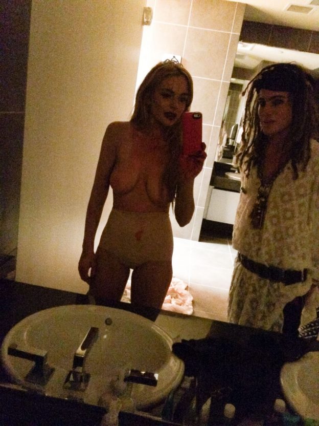 Lindsay Lohan Leaked Explicit Photos 2020