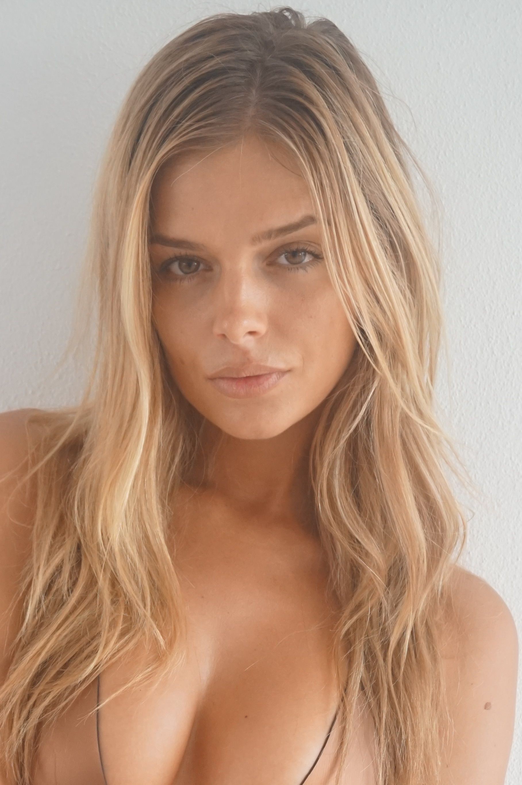 Danielle-Knudson-Nude-TheFappening-68