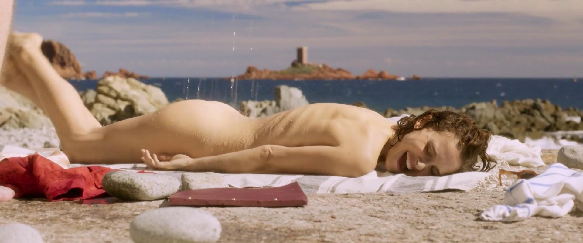 Natalie Portman Nude 2017