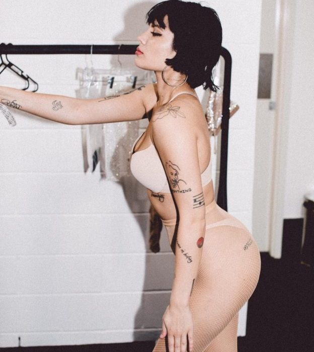 Halsey Fappening